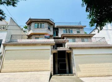 Casa de 4 habitaciones, San Pedro Garza García · Casa en Venta en Colonial La Sierra