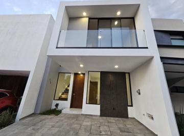 Casa de 3 habitaciones, Zapopan · Casa Nueva en Venta en Madeiras I, Zona Valle Imperial, Zapopan, Jalisco.