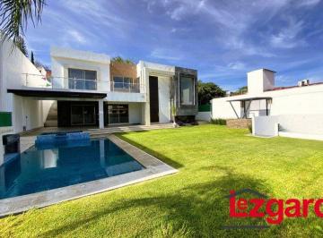 Casa de 4 habitaciones, Atlatlahucan · Se Vende Casa Nueva con Excelente Ubicación Dentro de Lomas de Cocoyoc