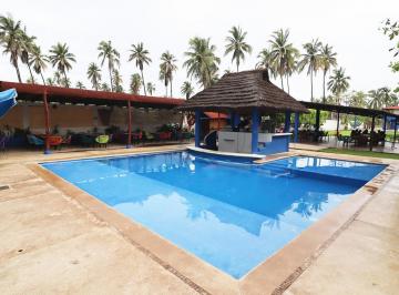 Edificio , Lázaro Cárdenas · Hotel en Venta, Playa Azul, Michoacán.