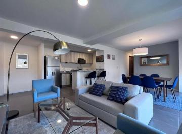 Departamento · 101m² · 2 Recámaras · 2 Estacionamientos · El Refugio Departamento Amueblado en Venta Rah551