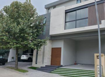 Casa · 359m² · 4 Recámaras · 2 Estacionamientos · Casa en Pre - Venta Residencial Villandares San Luis Potosi