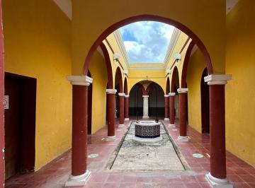 Local comercial · 427m² · Se Renta Casona Comercial en La Calle 59 del Centro, Campeche