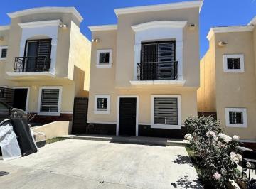 Casa de 3 habitaciones, Tijuana · Casa en Renta en Verona, Amplio Patio, 3 Recs, 1.5 Baños