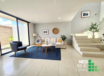 Casa de 4 habitaciones, El Marqués · Casa con Recamara en Pb, Cada Rec con Baño en Zibata