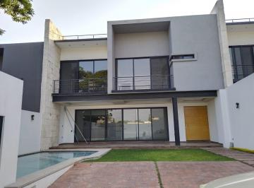 Casa de 3 habitaciones, Cuernavaca · Venta de 4 Casas Nuevas en Zona Dorada de Cuernavaca