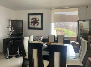Casa · 303m² · 3 Recámaras · 2 Estacionamientos · Casa en Venta en Villas de Irapuato