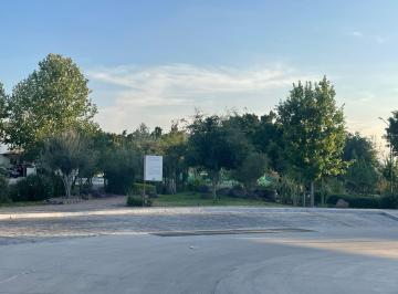 Terreno / Lote · 285m² · Terreno en Venta en Privada Santa Fe en Villas de Irapuato