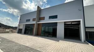 Bodega comercial , Querétaro · Bodega Industrial de 494 m, Venta en Santa Rosa Jauregui