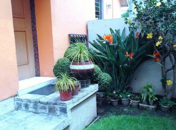 Casa de 3 habitaciones, Naucalpan de Juárez · Casa en Venta en Lomas de San Mateo, con Jardín