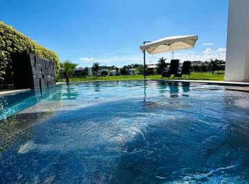 Casa de 4 habitaciones, Emiliano Zapata · Villa Preciosa Vista en Venta Paraiso Country Club