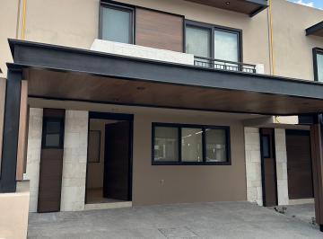 Casa en condominio de 3 habitaciones, Querétaro · Casa en Renta en Villa Magna Fray Junípero Serra