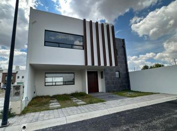 Casa de 3 habitaciones, Pachuca · Hermosa Casa en Explanada Sur con Roof Garden, en Privada