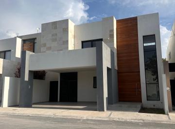 Casa de 3 habitaciones, Saltillo · Casa Amplia y Moderna en Renta | Los Siller