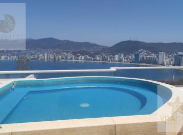 Departamento · 320m² · 3 Recámaras · 2 Estacionamientos · Escenica - Acapulco Venta Departamento