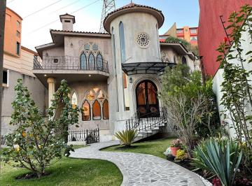 Casa de 3 habitaciones, Naucalpan de Juárez · Venta de Casa Tipo Gótica en Pedregal de Echegaray, Naucalpan