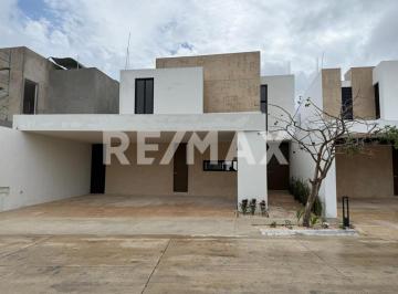 Casa · 340m² · 4 Recámaras · 3 Estacionamientos · Venta de Casa 20 en Moravia, Temozón Norte, Mérida, Yucatán. - (4)