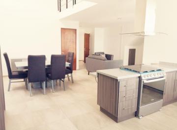 Casa en condominio · 227m² · 4 Recámaras · 2 Estacionamientos · Casa en Venta en Zibata