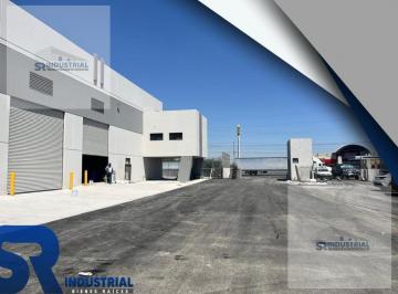 Bodega comercial · 5034m² · 6 Estacionamientos · Bodega en Renta Escobedo