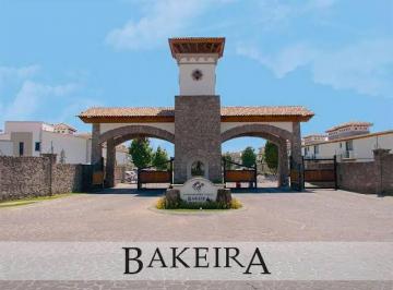 Terreno / Lote · 326m² · Terreno en Venta, Bakeira, Condado del Valle, Metepec, Estado de México