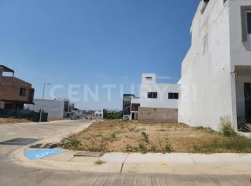 Terreno / Lote · 204m² · Terreno en Venta en Valle Imperial
