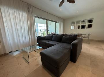Departamento · 178m² · 2 Recámaras · 1 Estacionamiento · Vendo Hermoso Depa de Lujo en 5ta y 38 en Playa del Carmen