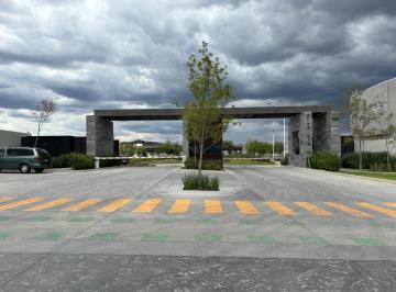Terreno / Lote · 187m² · Paseo de La Alborada