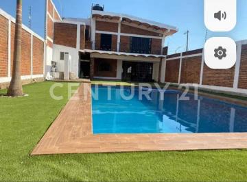 Casa · 305m² · 3 Recámaras · 2 Estacionamientos · Casa en Venta en La Peñita de Jaltemba
