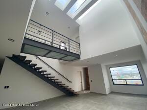Casa de 3 habitaciones, Querétaro · Lomas de Juriquilla - Casa con Cuarto de Servicio, 3 Recamaras. Venta