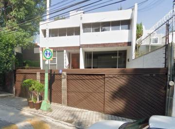 Casa de 3 habitaciones, Naucalpan de Juárez · Casa en Venta en Lomas de Tecamachalco, Naucalpan de Juárez