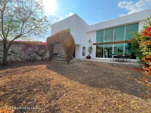 Casa de 3 habitaciones, Querétaro · Juriquilla - Casa de Segunda Mano, 3 Recamaras, Sala de Tv. Venta