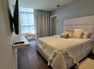 Departamento · 230m² · 3 Recámaras · 3 Estacionamientos · Departamento Amueblado de Lujo Torre Landmark