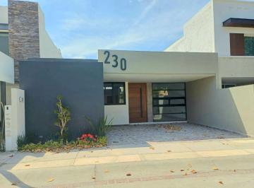 Casa de 2 habitaciones, León · Venta de Casa Lomas Punta del Este