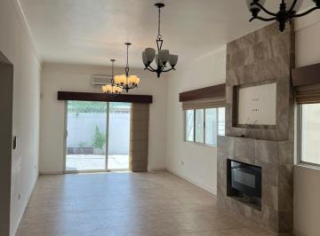 Casa de 3 habitaciones, Monterrey · Casa de Renta, Las Torres, Monterrey