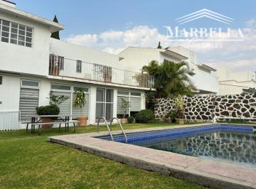 Casa de 4 habitaciones, Atlatlahucan · Adquiera Esta Casa en Excelente Precio, Recientemente Remodelada. Ubicada en Calle Tranquila