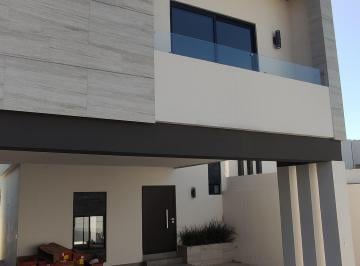 Casa de 3 habitaciones, Santiago · Renta de Casa en Santiago