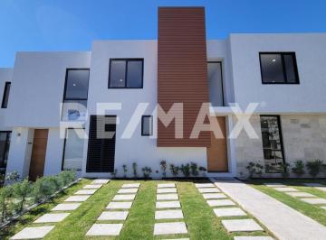 Casa en condominio · 122m² · 2 Recámaras · 2 Estacionamientos · Casa en Venta en Condominio en Altos Juriquilla, Querétaro