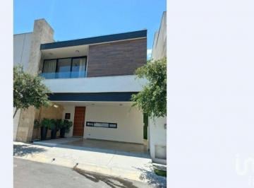 Casa · 311m² · 3 Recámaras · 2 Estacionamientos · Casa en Venta Av Paseo de Los Leones, Cumbres Monterrey García, Nuevo León