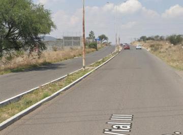 Terreno comercial , El Marqués · Terreno Comercial en Venta, Sobre El Eje Anillo Vial III en Ciudad Maderas