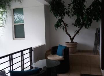 Casa · 355m² · 4 Recámaras · 2 Estacionamientos · Residencia en Cumbres 6o. Sector