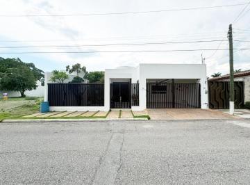 Casa de 3 habitaciones, Victoria · Casa en Venta, Residencial Campestre