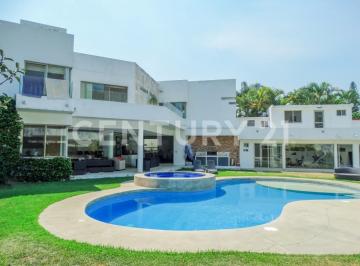 Casa · 429m² · 5 Recámaras · 2 Estacionamientos · Casa en Venta en Cond Colorines, Delicias, Cuernavaca, Morelos $15,000,000