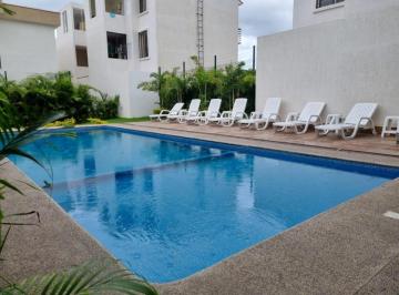 Departamento de 2 habitaciones, Puerto Vallarta · Departamento en Renta Amueblado | Equipado en Privada con Alberaca a 6 Cuadras del Cuc (Udg)