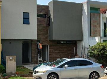 Casa en condominio de 3 habitaciones, Tlajomulco de Zúñiga · Hermosa Residencia, San Martín del Tajo, 3 Recámaras con Baño, Jardín Grande
