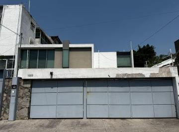 Casa de 3 habitaciones, Zapopan · Casa a La Venta con Uso Mixto en Ciudad del Sol