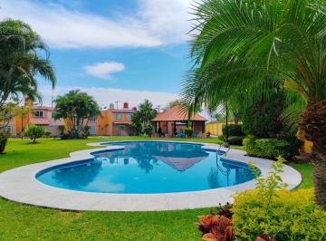 Casa de 2 habitaciones, Emiliano Zapata · Casa en Venta en Las Garzas Tezoyuca Alberca y Vigilancia Si Creditos