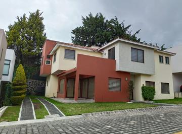 Casa de 3 habitaciones, Lerma · Venta de Casa en Rincon de Los Encinos Lerma (Junto Al Club de Golf Los Encinos)