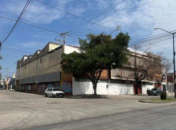 Bodega comercial · 3294m² · 5 Estacionamientos · Bodega en Venta Blvd. Venustiano Carranza, León Gto.