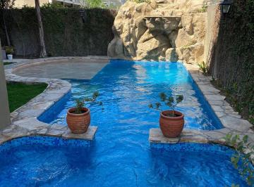 Casa de 3 habitaciones, Santa Catarina · Hermosa Residencia en Cordillera Renta o Venta