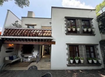 Casa de 3 habitaciones, Coyoacán · Casa en Venta en Barrio Santa Catarina, Coyoacán